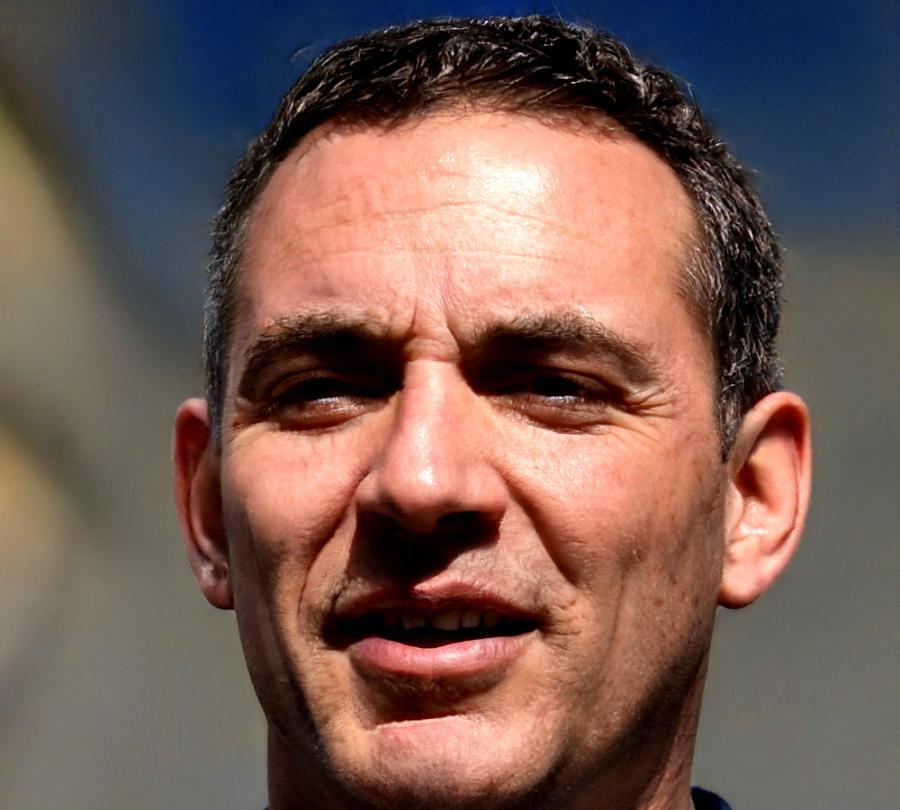 Retrato de Andrés Vilanova, analista financiero